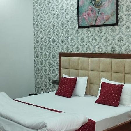 The Singhasan Nd Saffron Hotel Jind エクステリア 写真